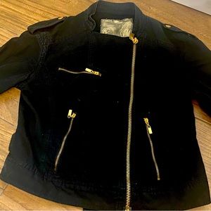 Black Coat, Size: Small, black.